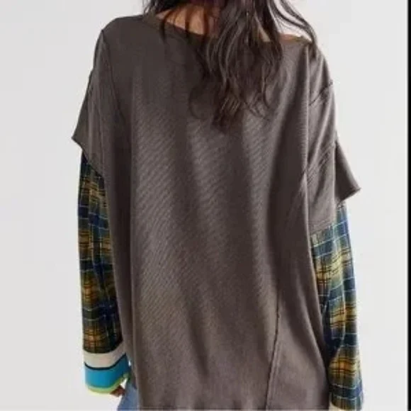 Sold We The Free People TYLER mix Media Tee Top 98 Plaid Sleeve nwt - Picture 6 of 15